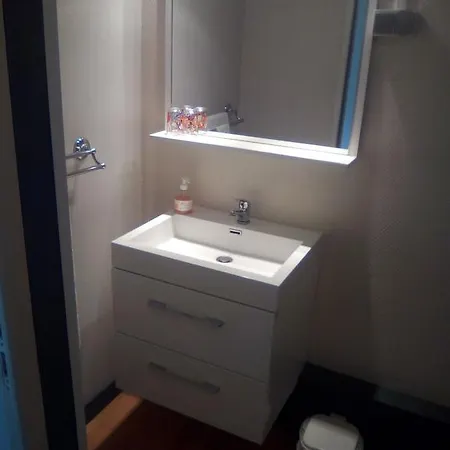 Chambres D'hotes De L'auberge Pontoise * 蓬
