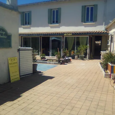 招待所 Chambres D'hotes De L'auberge Pontoise 蓬